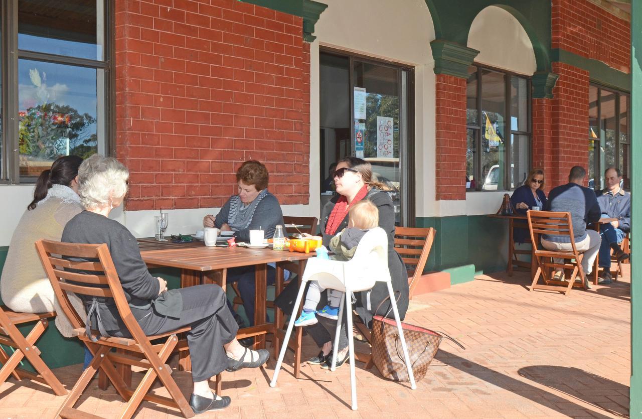 The Wickepin Hotel And Harvest Cafe York Εξωτερικό φωτογραφία